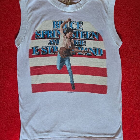 Vintage Bruce Springsteen Sleeveless T-Shirt from the Born in the USA Concert - Picture 2 of 10